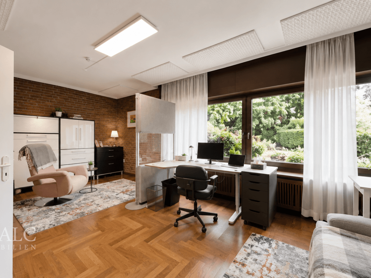 Büro UG 