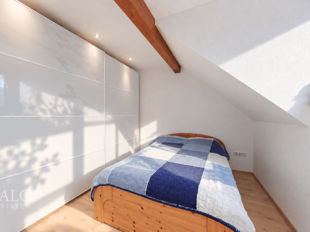 Schlafzimmer OG
