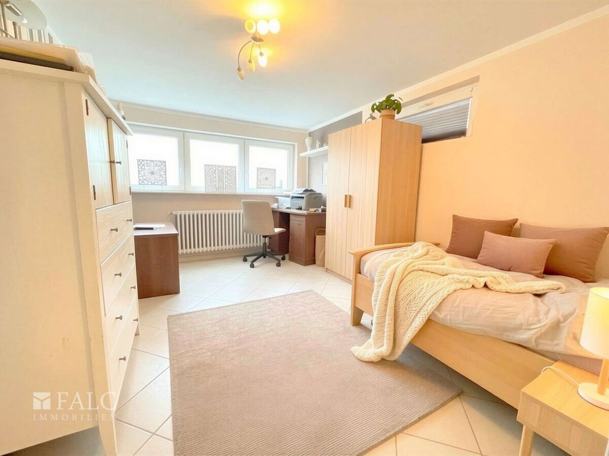 Schlafzimmer KG